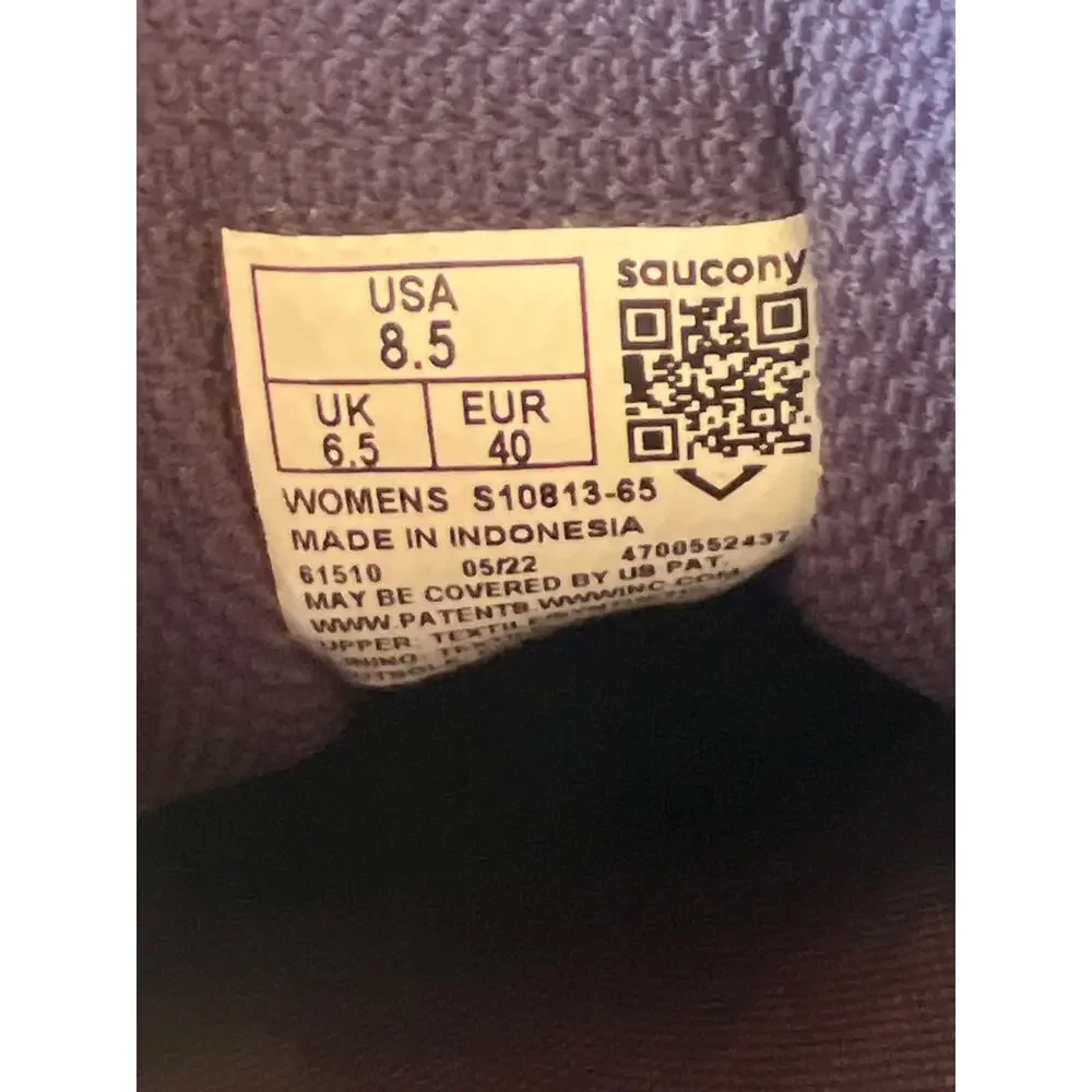 Saucony Women's Endorphin Shift 3 8.5 blue ombre running shoes sneakers athletic